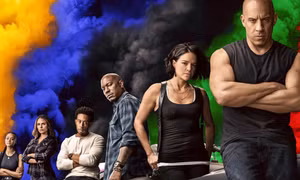 Tuần 'ăn nên làm ra' của hãng Universal Pictures
