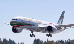 Máy bay của Gulf Air hạ cánh khẩn cấp do bị đe dọa đánh bom