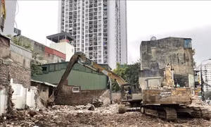 Quyết tâm bàn giao mặt bằng đường Tam Trinh mở rộng (Hà Nội) trước 30/4