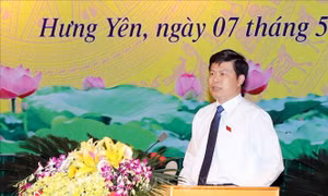 Ủy ban Thường vụ Quốc hội ban hành các Nghị quyết phê chuẩn nhân sự