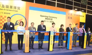 Việt Nam đồng hành 'mở khóa thành công' tại triển lãm giáo dục Hong Kong