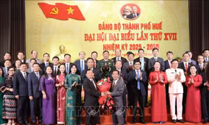 Bế mạc Đại hội đại biểu Đảng bộ thành phố Huế lần thứ XVII