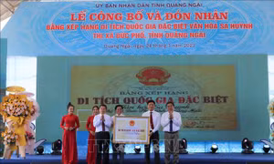 Đón nhận Bằng xếp hạng Di tích Quốc gia đặc biệt Văn hóa Sa Huỳnh