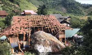 Lở đá tại Sơn La làm một người chết, một người bị thương