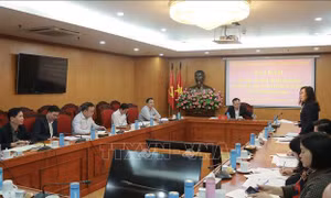 Góp ý báo cáo công tác xây dựng Đảng và thực hiện Điều lệ Đảng Khối cơ quan Trung ương