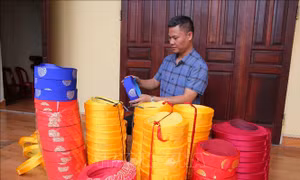 Làng khăn xếp 'độc nhất' miền Bắc tất bật vào vụ Tết