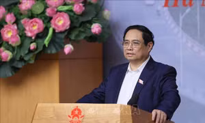 Thủ tướng: Khơi thông điểm nghẽn, thúc đẩy triển khai các dự án quan trọng quốc gia