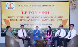 Tôn vinh trí thức tiêu biểu về khoa học công nghệ tỉnh Bình Thuận