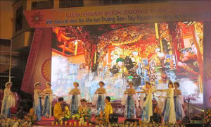 Bế mạc Liên hoan diễn xướng dân gian văn hóa các dân tộc khu vực Trường Sơn - Tây Nguyên năm 2022