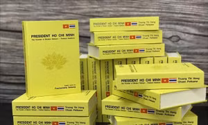 Phát hành phiên bản tiếng Anh cuốn 'Chủ tịch Hồ Chí Minh, người đặt nền móng cho quan hệ Việt Nam - Thái Lan hiện đại'