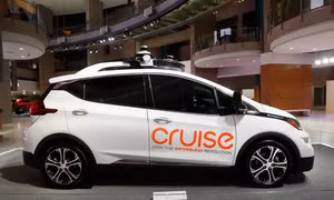 Khả năng triển khai dịch vụ robotaxi... có người cầm lái ở Mỹ
