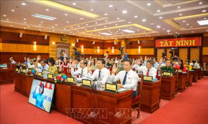 Tìm giải pháp thúc đẩy phát triển quê hương giàu đẹp, văn minh