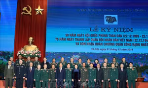 Thủ tướng: Quân đội nhân dân Việt Nam luôn tỏ rõ bản lĩnh của một đội quân cách mạng