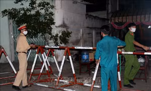 Dịch COVID-19: Dỡ bỏ cách ly hai tuyến đường ở thành phố Phan Thiết