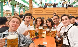 Oktoberfest - 215 năm sức hút từ bia và văn hóa Đức