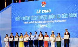 Trao Giải thưởng Tình nguyện Quốc gia năm 2023
