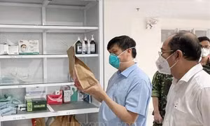 Nhiều loại thuốc được sử dụng điều trị người nhiễm COVID-19 tại nhà