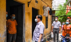 Bí thư Thành ủy Hà Nội: Thực hiện giãn cách xã hội một cách quyết liệt, thực chất, hiệu quả hơn