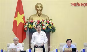 Khai mạc Phiên họp thứ 2 của Ủy ban Thường vụ Quốc hội