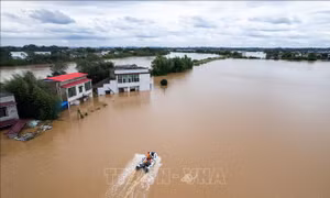 Trung Quốc sơ tán hơn 80.000 người ở Tứ Xuyên do mưa lớn