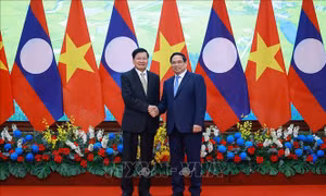 Thủ tướng Phạm Minh Chính hội kiến Tổng Bí thư, Chủ tịch nước Lào