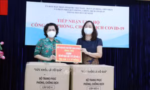 Tiếp sức lực lượng tuyến đầu cùng người dân TP Hồ Chí Minh phòng, chống dịch 