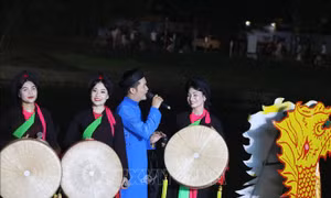 Bắc Ninh: Hát Quan họ trên thuyền với chủ đề 'Giai điệu tự hào'