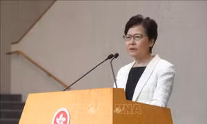 Lần đầu tiên lãnh đạo Khu hành chính đặc biệt Hong Kong đối thoại với dân 