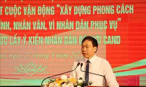 Xây dựng phong cách người Công an Lai Châu vì nhân dân phục vụ