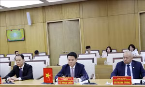 Làm sâu sắc hơn quan hệ hợp tác giữa Hải Phòng và các địa phương của nước bạn Lào