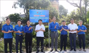 Sôi nổi 'Ngày thanh niên cùng hành động'