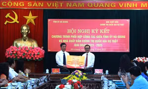 Tỉnh ủy Hà Giang và Nhà xuất bản Chính trị Quốc gia Sự thật tăng cường hợp tác
