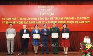 Những dấu ấn không thể phai mờ trong quan hệ Việt - Lào 