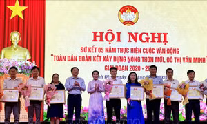 Xây dựng nông thôn mới hướng tới nâng cao đời sống người dân