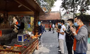Chủ động phòng dịch COVID-19 tại các điểm du lịch tâm linh