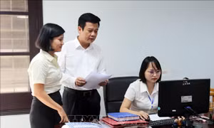 Cán bộ, công chức chủ động bắt nhịp với môi trường làm việc mới