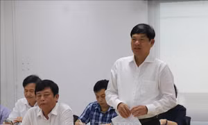 Ban Kinh tế Trung ương khảo sát về việc xây dựng mối quan hệ lao động tại Bắc Ninh