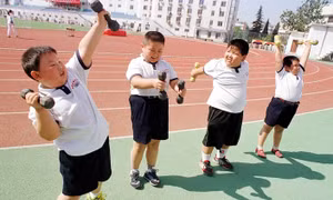 Trung Quốc nỗ lực giải quyết vấn đề béo phì ở lứa tuổi học đường