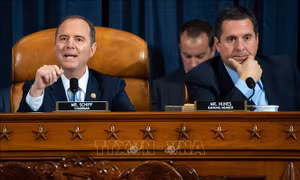 Ý kiến trái chiều về cuộc điều tra luận tội Tổng thống Trump