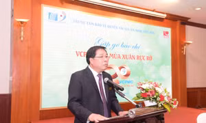 Tôn vinh nhiều nhạc sỹ có công sáng lập Trung tâm Bảo vệ quyền tác giả âm nhạc Việt Nam 