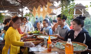 Về Đồng Tháp, đi chợ quê bên cồn