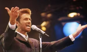 Anh phát hành đồng xu vinh danh biểu tượng âm nhạc George Michael 