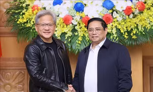 Thủ tướng Phạm Minh Chính tiếp Chủ tịch Tập đoàn NVIDIA Jensen Huang
