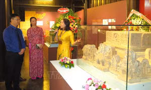 Trưng bày chuyên đề 'Từ Thăng Long đến Phú Xuân, Gia Định'