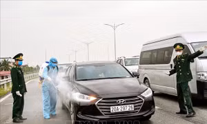 Hải Phòng phun hóa chất khử trùng toàn thành phố