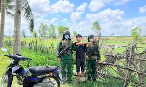 Bắt giữ các đối tượng đưa người nhập cảnh trái phép qua biên giới Tây Ninh