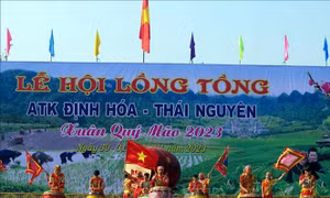Rộn ràng Lễ hội Lồng Tồng ATK Định Hóa 