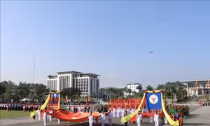 Phát triển con người khỏe thể chất, giàu tinh thần