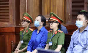Xét xử vụ án Vạn Thịnh Phát giai đoạn 2: Xét hỏi, làm rõ về vật chứng, tài sản trong vụ án