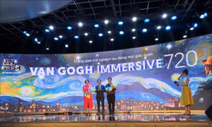 Ra mắt không gian trải nghiệm 720 độ cho người yêu nghệ thuật 